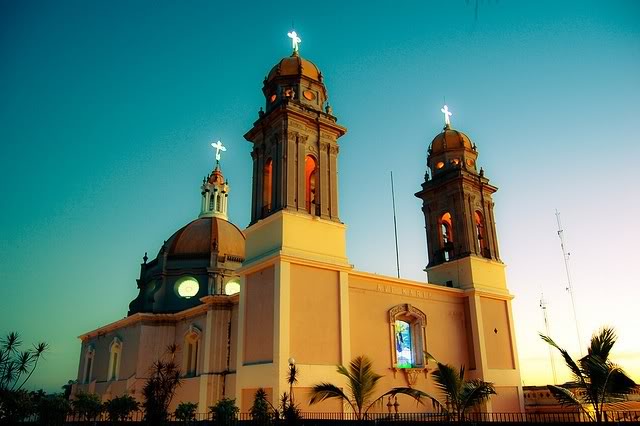 Catedral Las{clica Menor de Colima